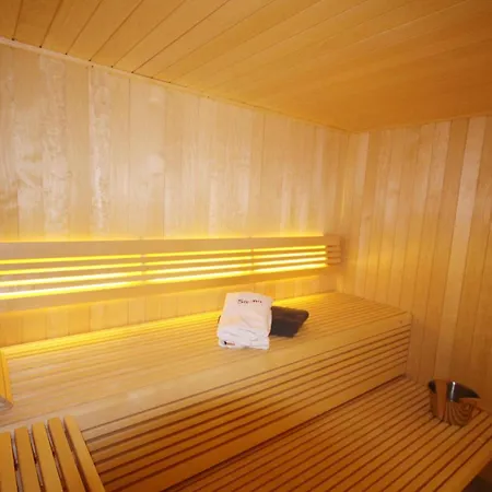 Horsa Hues - Westerlandstr 22 B