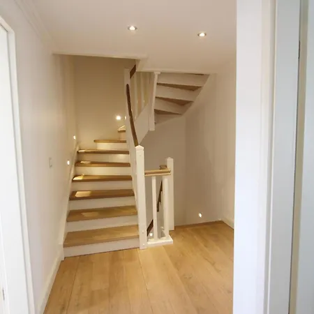 Horsa Hues - Westerlandstr 22 B *