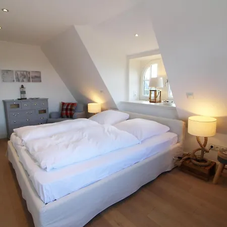 Horsa Hues - Westerlandstr 22 B